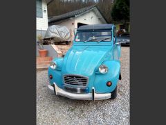 Louer une CITROËN 2CV 6 de 1988 (Photo 1)