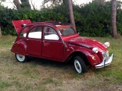 Louer une CITROËN 2CV  de de 1983 (Photo 4)