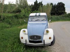 Louer une CITROËN 2CV  de de 1988 (Photo 4)