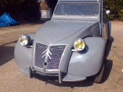 Louer une CITROËN 2CV AZ de de 1955 (Photo 2)