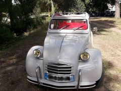 Louer une CITROËN 2CV AZAM de de 1965 (Photo 2)