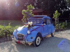 Louer une CITROËN 2CV AZKA de 1970 (Photo 0)