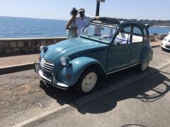 Louer une CITROËN 2CV AZKA de 1974 (Photo 2)