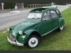 Louer une CITROËN 2CV AZKA de de 1977 (Photo 3)