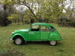 Louer une CITROËN 2CV Bamboo Anglaise de de 1985 (Photo 1)