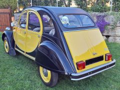 Louer une CITROËN 2CV Charleston  de de 1981 (Photo 4)