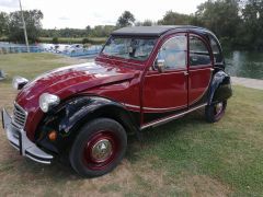 Louer une CITROËN 2CV Charleston de de 1982 (Photo 3)