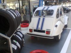 Louer une CITROËN 2CV France 3 de de 1984 (Photo 5)