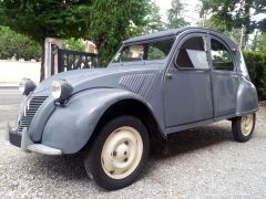 Louer une CITROËN 2CV de 1955 (Photo 0)