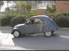 Louer une CITROËN 2CV de de 1955 (Photo 2)