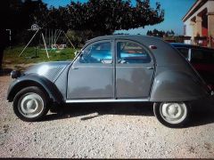 Louer une CITROËN 2CV de de 1958 (Photo 2)