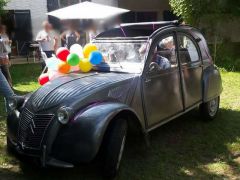 Louer une CITROËN 2CV de 1959 (Photo 2)