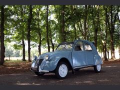 Louer une CITROËN 2CV de de 1960 (Photo 2)