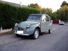 Louer une CITROËN 2CV de de 1961 (Photo 1)