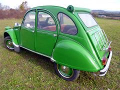 Louer une CITROËN 2CV de de 1974 (Photo 4)