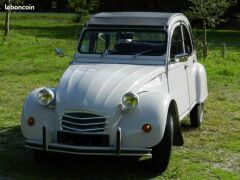 Louer une CITROËN 2CV de de 1974 (Photo 1)