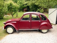 Louer une CITROËN 2CV de de 1977 (Photo 3)