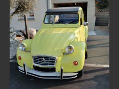 Louer une CITROËN 2CV de de 1977 (Photo 2)