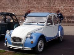 Louer une CITROËN 2CV de de 1978 (Photo 1)