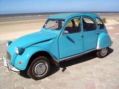 Louer une CITROËN 2CV de de 1978 (Photo 2)