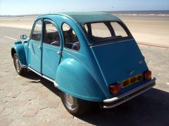 Louer une CITROËN 2CV de de 1978 (Photo 3)