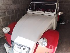 Louer une CITROËN 2CV de de 1979 (Photo 2)
