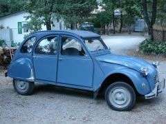 Louer une CITROËN 2CV de 1980 (Photo 0)