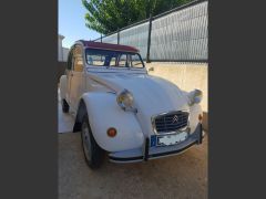 Louer une CITROËN 2CV de de 1980 (Photo 2)