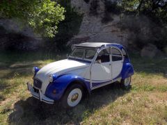 Louer une CITROËN 2CV de de 1981 (Photo 1)