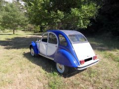 Louer une CITROËN 2CV de de 1981 (Photo 2)