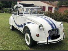 Louer une CITROËN 2CV de 1981 (Photo 2)