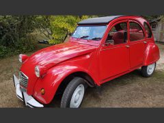 Louer une CITROËN 2CV de 1982 (Photo 2)