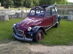 Louer une CITROËN 2CV de de 1983 (Photo 4)