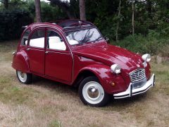 Louer une CITROËN 2CV de de 1983 (Photo 2)