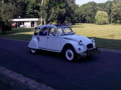 Louer une CITROËN 2CV de de 1984 (Photo 4)