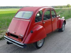 Louer une CITROËN 2CV de de 1986 (Photo 3)