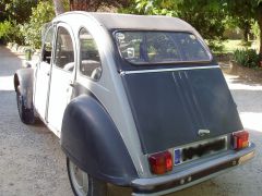 Louer une CITROËN 2CV de de 1986 (Photo 3)