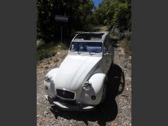 Louer une CITROËN 2CV de de 1986 (Photo 4)