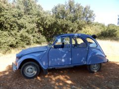 CITROËN 2CV (Photo 1) CITROËN 2CV (Photo 1)