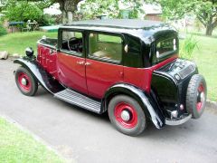 Louer une CITROËN 8A Rosalie  de de 1933 (Photo 2)