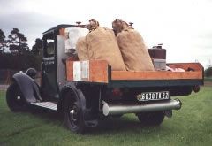 Louer une CITROEN AC4 GAZOGENE de de 1929 (Photo 2)