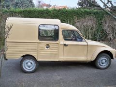 Louer une CITROËN Acadiane de de 1982 (Photo 2)