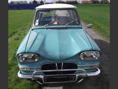 Louer une CITROËN Ami 6 Berline de de 1964 (Photo 3)