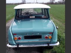 Louer une CITROËN Ami 6 Berline de de 1964 (Photo 4)