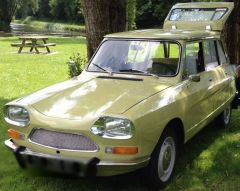 Louer une CITROËN Ami 8 de de 1970 (Photo 2)