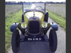 Louer une CITROËN C2 de de 1922 (Photo 3)