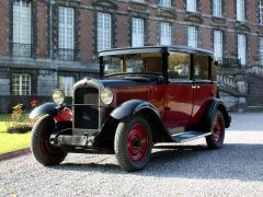 Louer une CITROËN C4 IX de de 1931 (Photo 3)