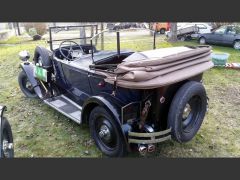 Louer une CITROËN C4 de de 1928 (Photo 3)