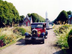 Louer une CITROËN C6 de de 1930 (Photo 2)