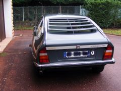 Louer une CITROËN CX 2000 Pallas de de 1977 (Photo 3)